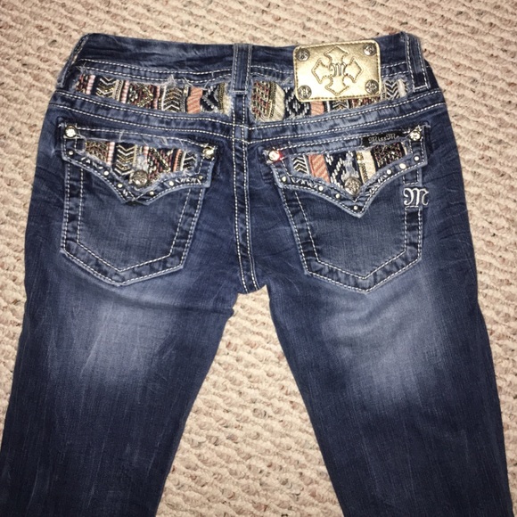 Miss Me Signature Skinny Jeans