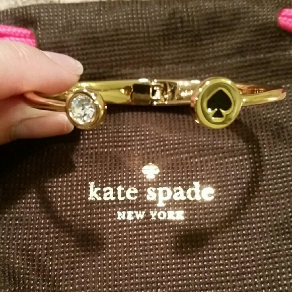 NWT Kate Spade Gold Hinged Cuff (Black spade)