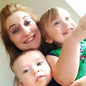 Meet your Posher, Alicia