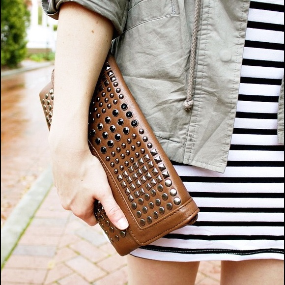 Black & White Stripe Short Sleeve Dress