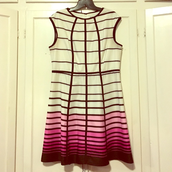Cute A-line dress!!