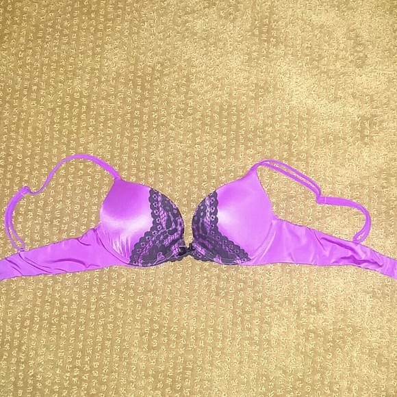 Victorias secret very sexy push up bra