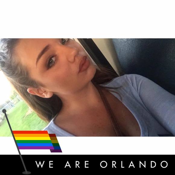 Meet your Posher, Alexis