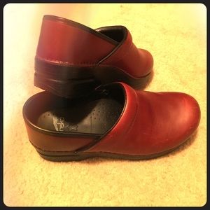 Professional series Dansko!