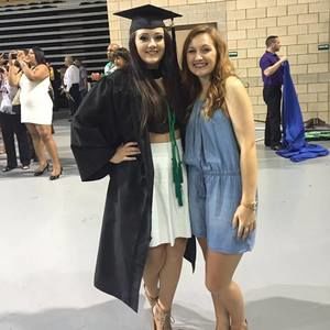 Meet your Posher, Caitlin