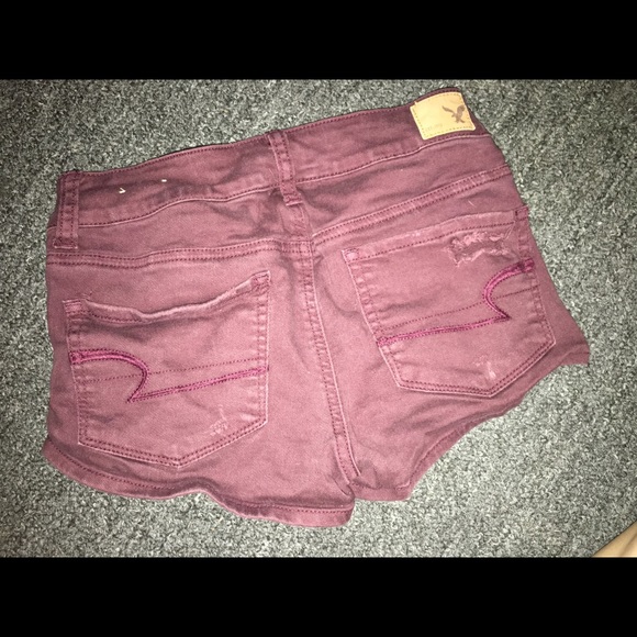 American eagle Jean shorts. Size 2 - Picture 2 of 2