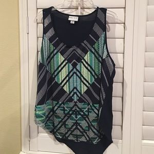 Ava & Viv High low tank top