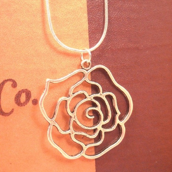 Antiqued Silver Rose Necklace.