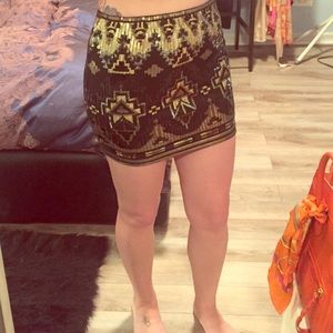 Black & Gold Mini Sequin Skirt Sz Sm NastyGal