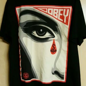 Obey men's graphic tee