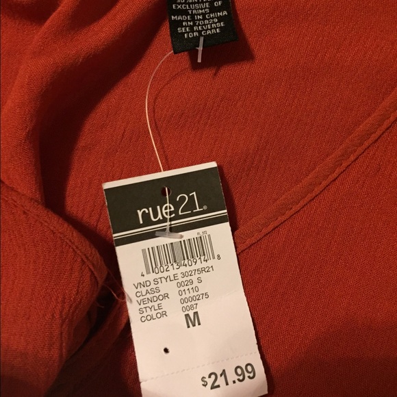 Burnt orange lace shirt - Picture 3 of 3