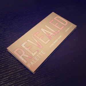 Revealed PaletteByron Coastal Scents.