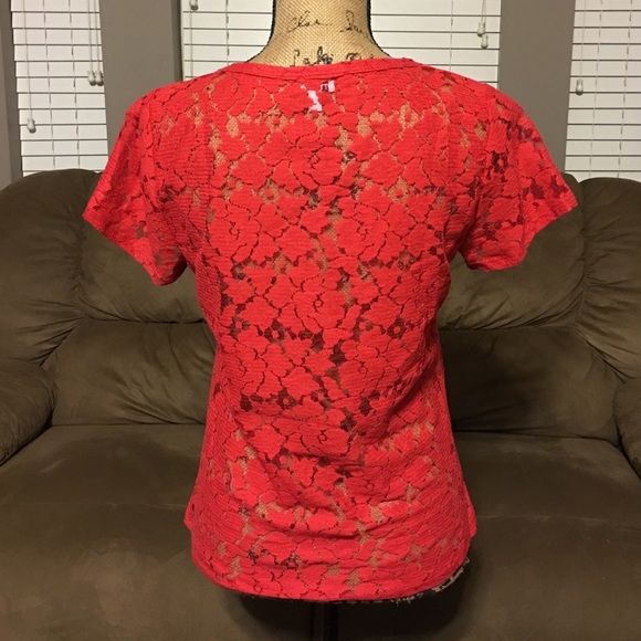 StyleMint Red Lace Top - Picture 2 of 4