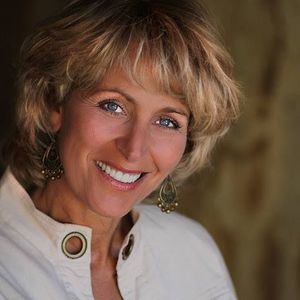 Meet your Posher, Caryn