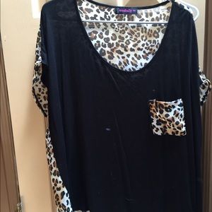 Black cheetah top 3x