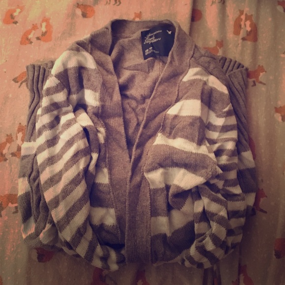 American eagle cardigan