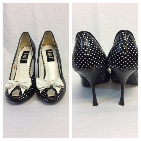 l.e.i. VINTAGE Polka Dot Open Toe Pumps - Picture 2 of 4