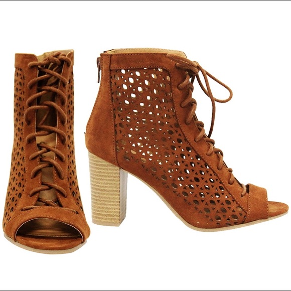 LAST PAIR! Peep Toe Beige Tan Suede Ankle Boots - Picture 2 of 4