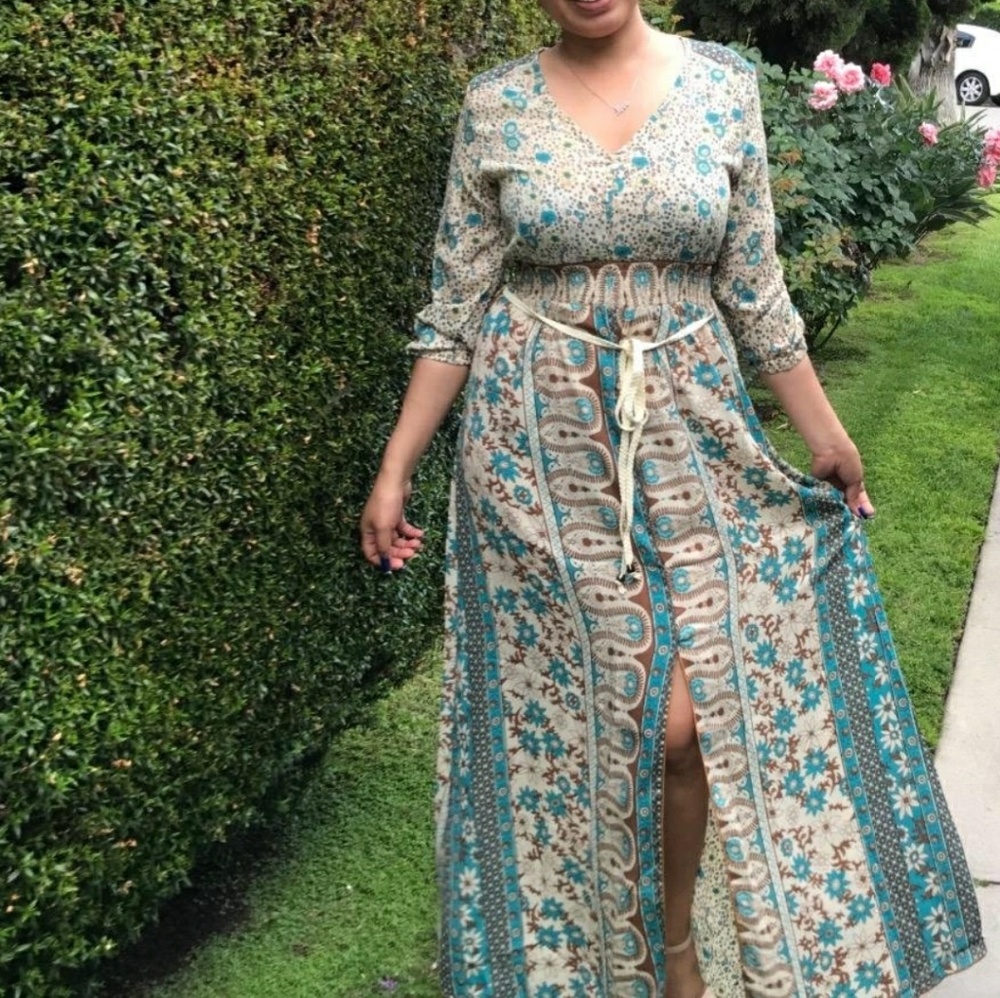Beautiful Western Style Maxi Dress - Picture 7 of 8