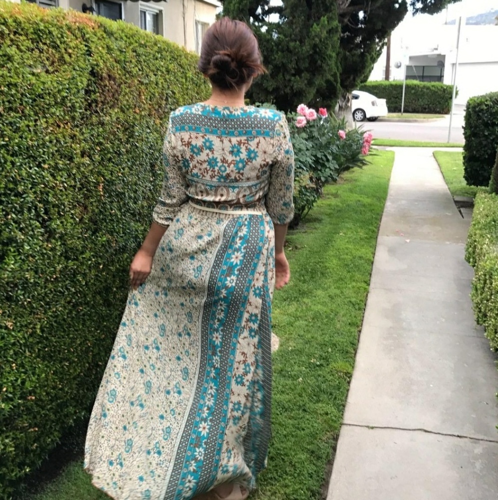 Beautiful Western Style Maxi Dress - Picture 8 of 8