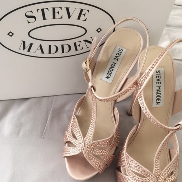 Steve Madden Blush Pink T Strap high heels