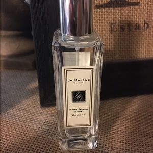 Jo Malone White Jasmine and Mint perfume