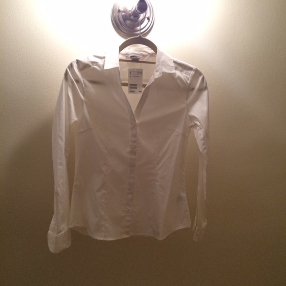 H&M Tops - NWT White Button-Down