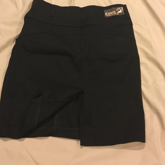 Black midi/mini skirt - Picture 4 of 4