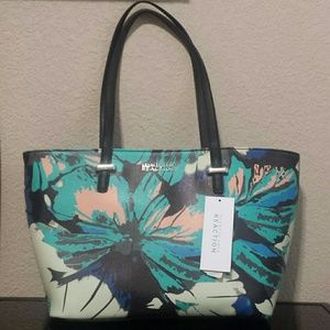 NWT! Kenneth Cole Reaction Floral Tote