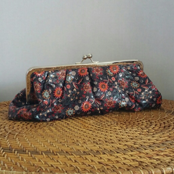 Floral Kiss Lock Clutch
