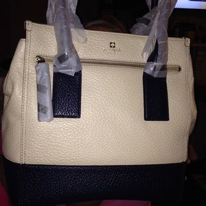 Meet your Posher, Gigi