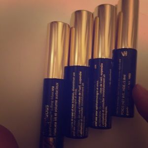 Sumptuous lash defining mascara