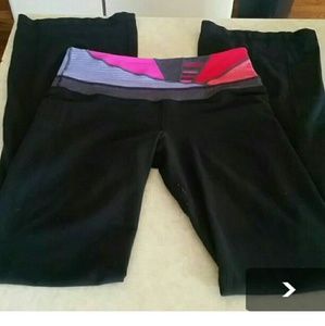 Lululemon yoga pants
