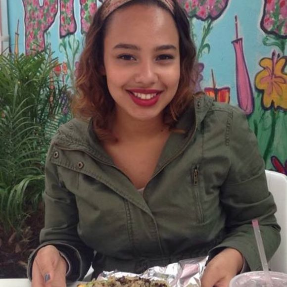 Meet your Posher, Arli