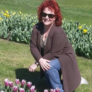 Meet your Posher, Christina