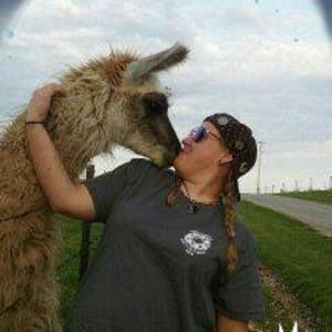 Meet your Posher, Dee