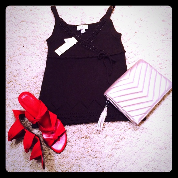 Ann Taylor 💕CUTE💕 Crotchet top NWT - Picture 1 of 2