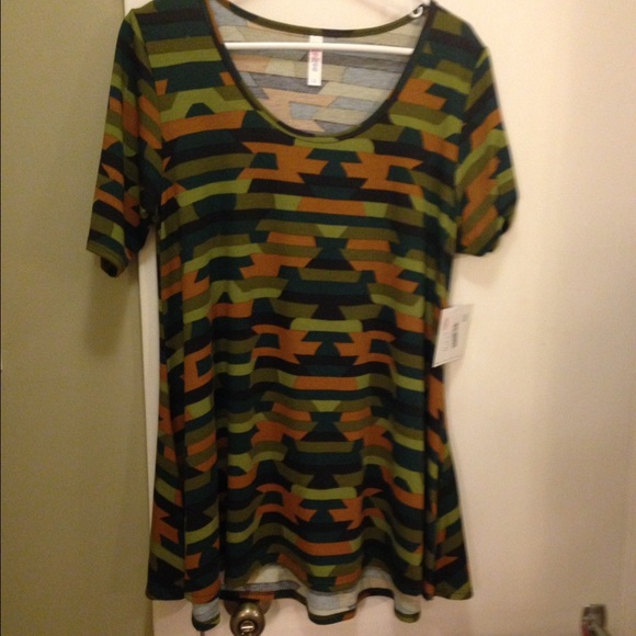 Perfect Tee NWT