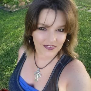 Meet your Posher, Kari