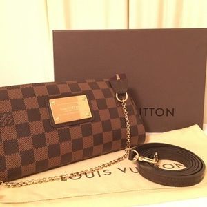 ✨SOLD!✨ Louis Vuitton Eva Clutch