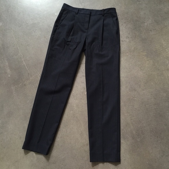 ❌SOLD❌Theory wool blend tapered ankle pants - Picture 2 of 4