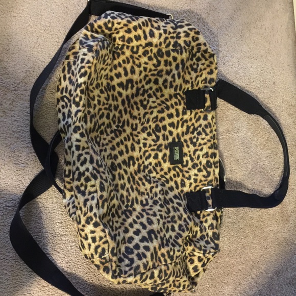 Victoria secret duffle bag cheetah