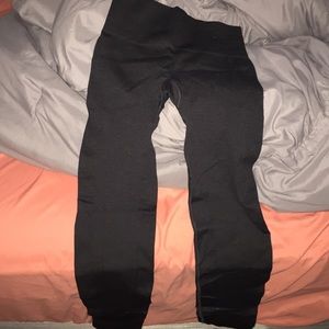 Grey lulu lemon leggings