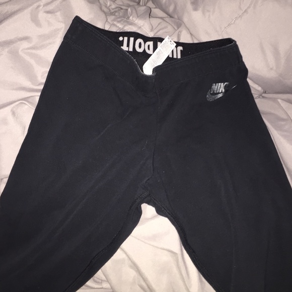 Nike leggings