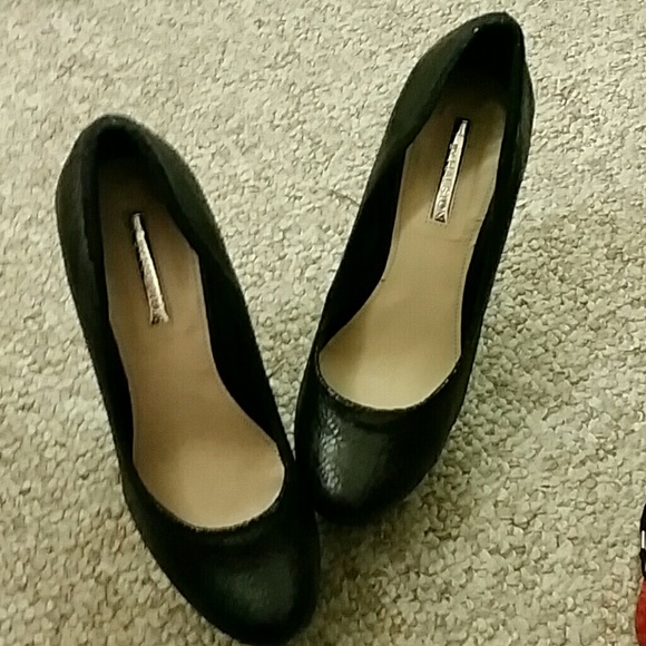 H by Halston snakeskin Wedges - Picture 1 of 3