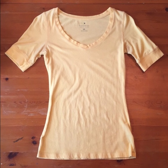 ☀️Forever21 Yellow Tee☀️