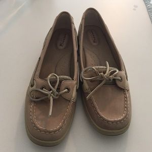 Never worn sperry boat shoes