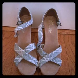 Toms wedges