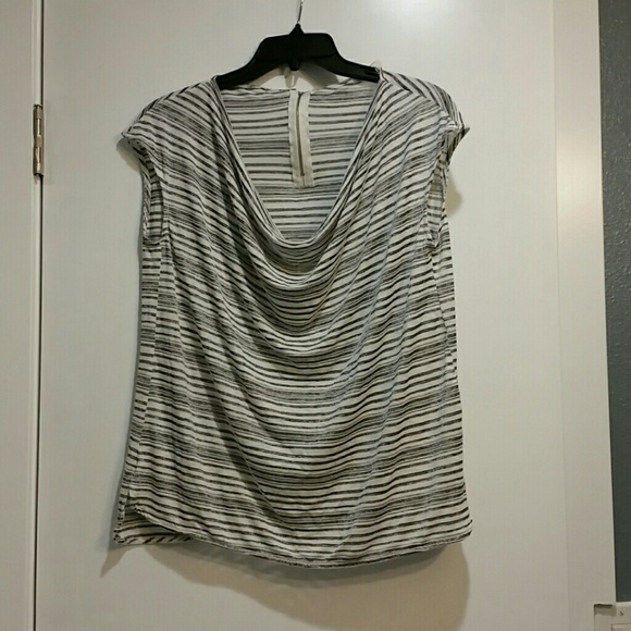 Gibson sleeveless top
