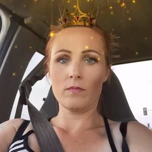 Meet your Posher, Christy